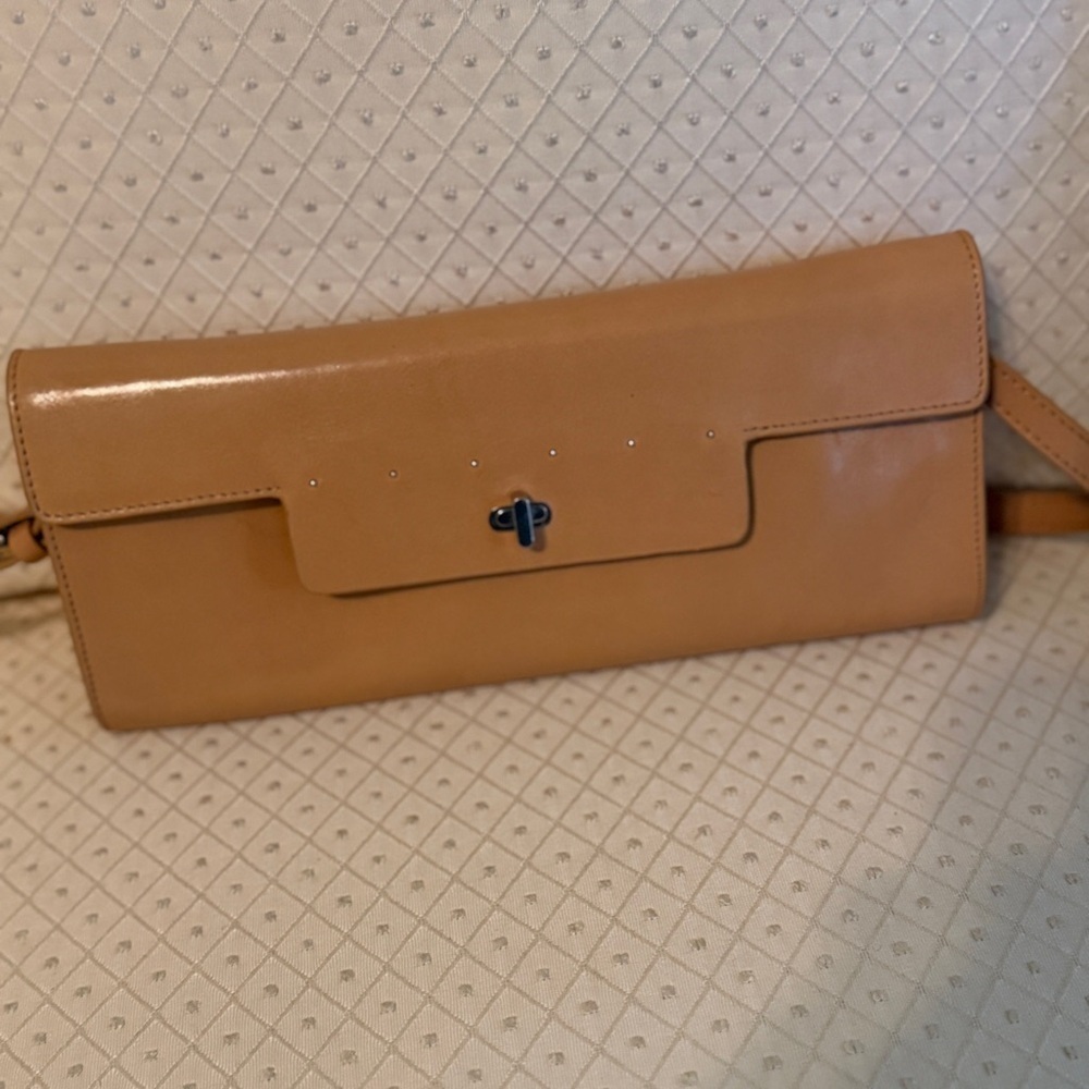 Monsac Tan Leather Minimalist Shoulder Bag. Preowned. 10 1/2” long X 5” high. - Picture 5 of 14